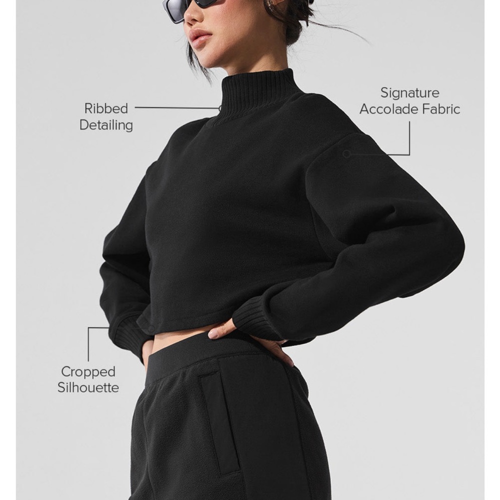 NWT ALO black serenity cropped Sweater, S